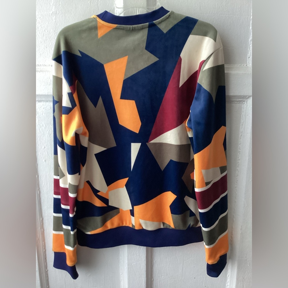 Switch Remarkable Kings Sweatshirt - Picture 6 of 9